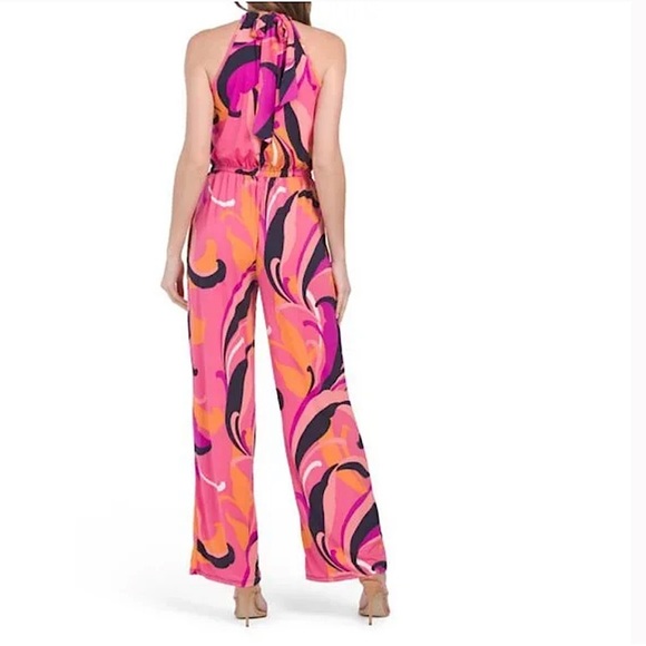 ✅TRINA TRINA TURK Pink Multi Juju Halter Printed Jumpsuit Sz medium - Picture 5 of 6